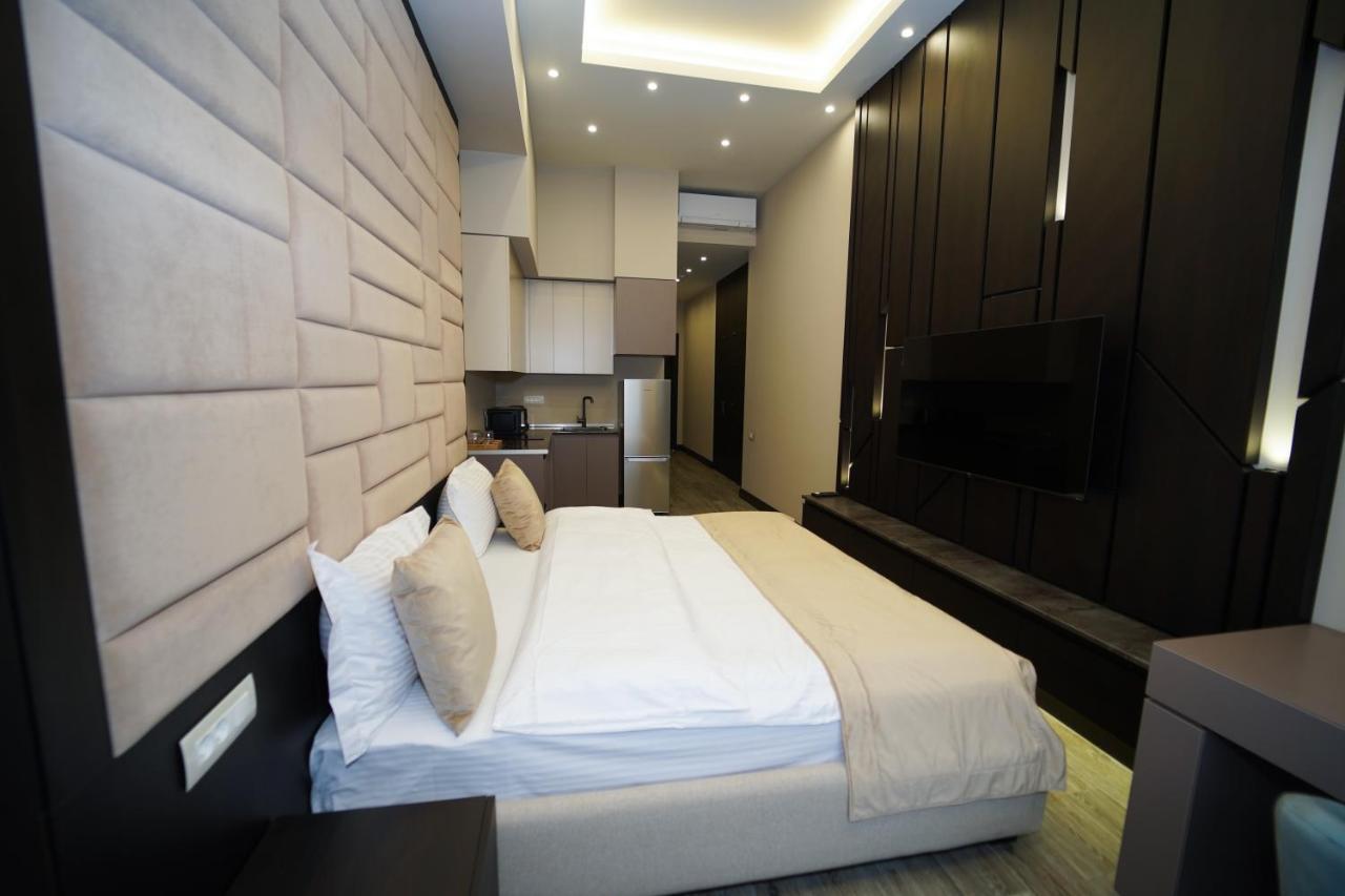 Soho Apart Hotel Jerevan Buitenkant foto