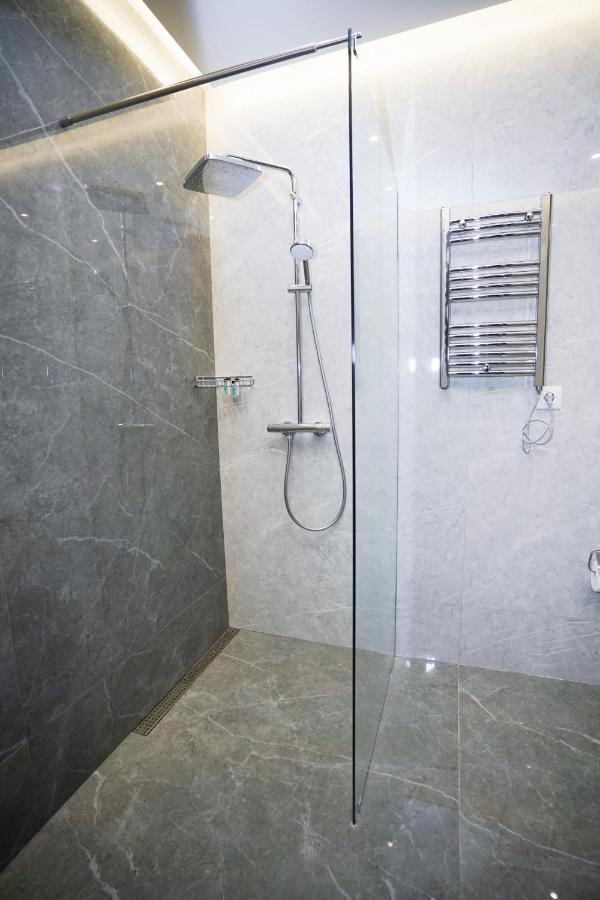 Soho Apart Hotel Jerevan Buitenkant foto