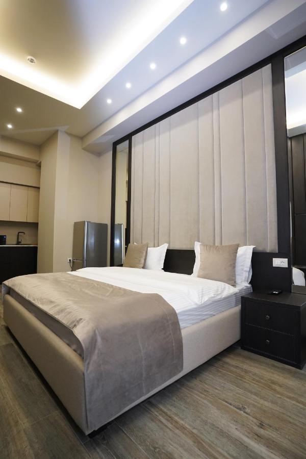Soho Apart Hotel Jerevan Buitenkant foto
