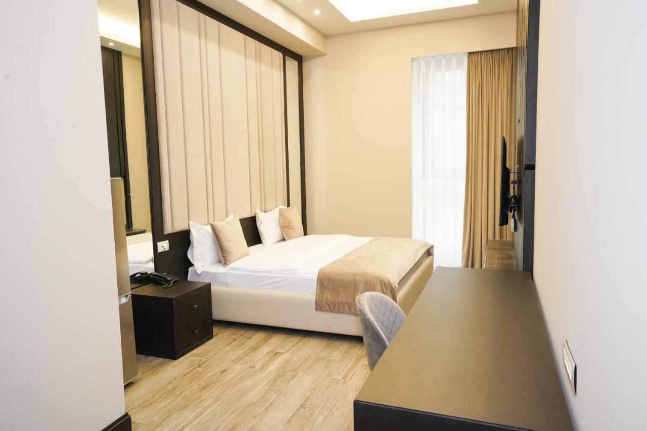 Soho Apart Hotel Jerevan Buitenkant foto