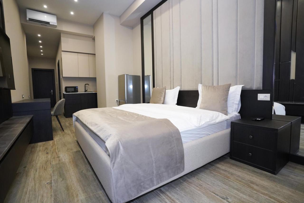 Soho Apart Hotel Jerevan Buitenkant foto