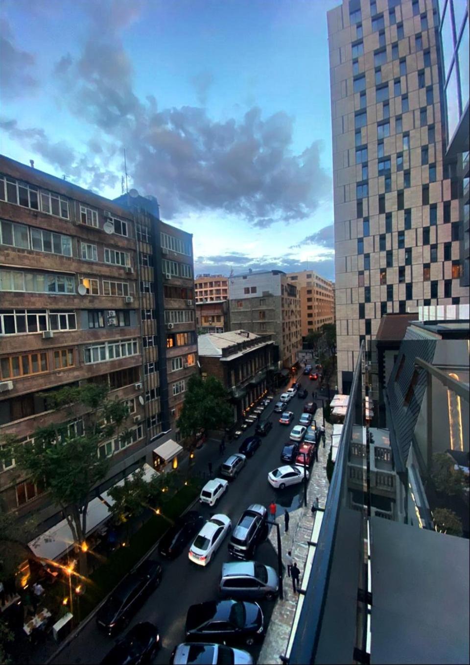 Soho Apart Hotel Jerevan Buitenkant foto